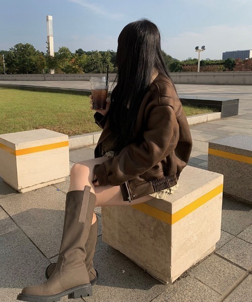 anyonemore（エニワンモア）の「フェイクレザーフリルティアードミニスカート（スカート・レディース・アイボリー/ブラック・FREE）」の7枚目の写真