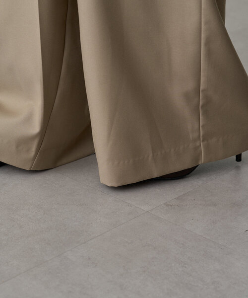 LOUNGEDRESS（ラウンジドレス）の「ダブルジャケットオールインワン（サロペット/オーバーオール・レディース・ネイビー/ベージュ・FREE）」の14枚目の写真