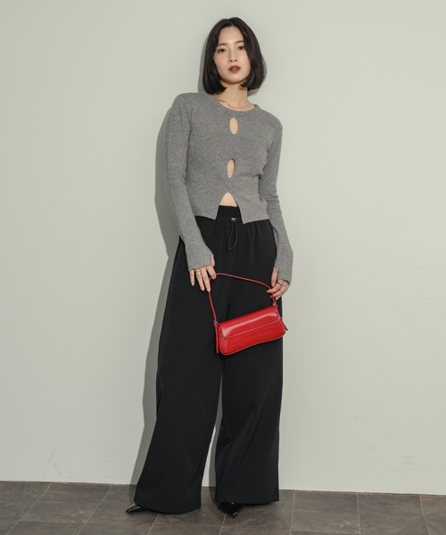 NEUNA(ヌナ)の「ライントラックパンツ(その他パンツ・レディース・アイボリー/ブラック・FREE/SMALL)」の13枚目の写真