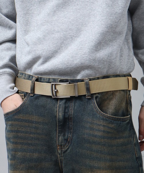 CONVERSE（コンバース）の「【CONVERSE/コンバース】テープ アジャスター式ベルト（ベルト・メンズ・カーキ/ベージュ/チョコ/ブラック/グレー・FREE）」の4枚目の写真