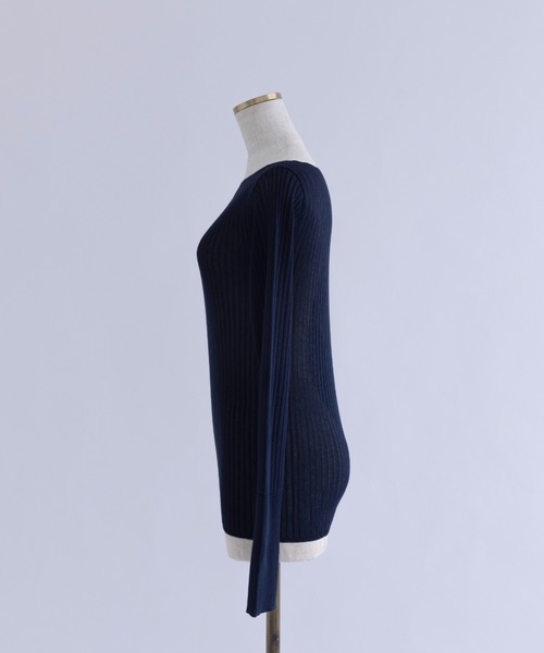 EN NEUME(エンノイム)の「Boat Neck Ribbed Sheer Knit(ニット/セーター・レディース・ベージュ/ネイビー/ミント・FREE)」の6枚目の写真