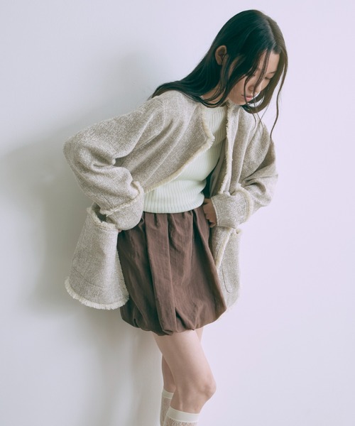 EN NEUME(エンノイム)の「Boat Neck Ribbed Sheer Knit(ニット/セーター・レディース・ベージュ/ネイビー/ミント・FREE)」の15枚目の写真