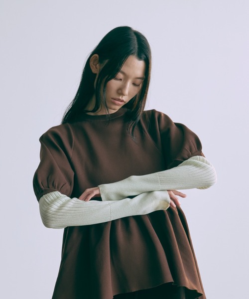 EN NEUME(エンノイム)の「Boat Neck Ribbed Sheer Knit(ニット/セーター・レディース・ベージュ/ネイビー/ミント・FREE)」の22枚目の写真