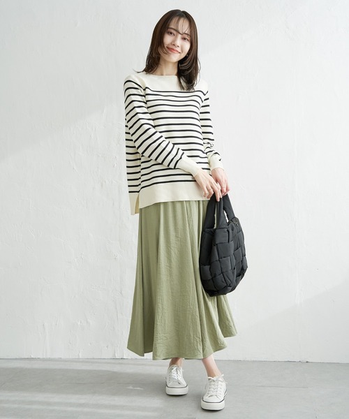 ikka(イッカ)の「【洗濯機で洗える】GOKU楽ニットプルオーバー(ニット/セーター・レディース・オフホワイト/ブラック/ブルー/ベージュ・S/M/L)」の9枚目の写真