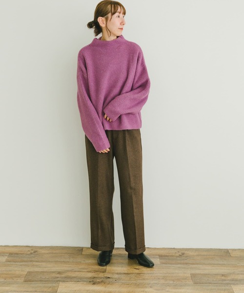 ITEMS URBANRESEARCH（アイテムズ アーバンリサーチ）の「フワフワボトルネックニット（ニット/セーター・レディース・パープル/ライトベージュ/チャコールグレー・FREE）」の7枚目の写真