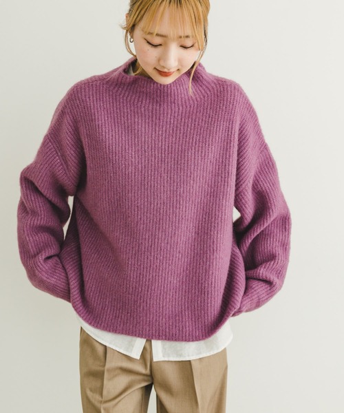 ITEMS URBANRESEARCH（アイテムズ アーバンリサーチ）の「フワフワボトルネックニット（ニット/セーター・レディース・パープル/ライトベージュ/チャコールグレー・FREE）」の11枚目の写真