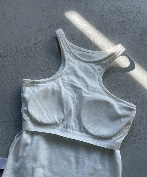 AIC.（エーアイシー）の「パッド付きエッジカーブアメスリタンクトップ（タンクトップ・レディース・ブラック/オフホワイト・FREE）」の5枚目の写真