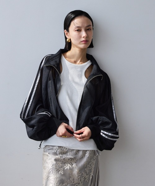 AIC.（エーアイシー）の「パッド付きエッジカーブアメスリタンクトップ（タンクトップ・レディース・ブラック/オフホワイト・FREE）」の9枚目の写真