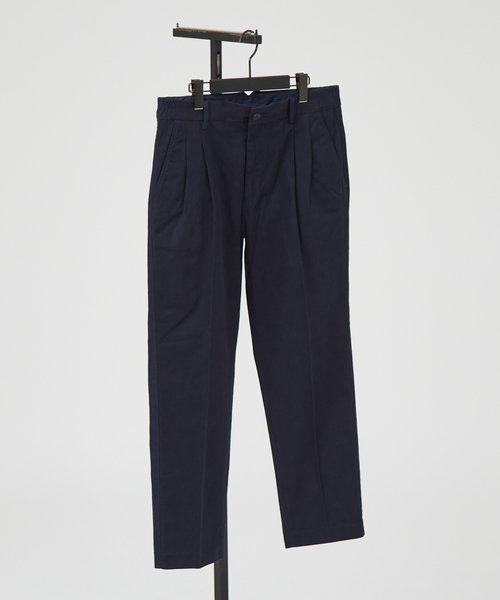 ABAHOUSE(アバハウス)の「2タック コットントラウザーズ / ワイドパンツ(その他パンツ・メンズ・グレイッシュベージュ/オレンジ/ホワイト/ネイビー・44/48/46)」の8枚目の写真