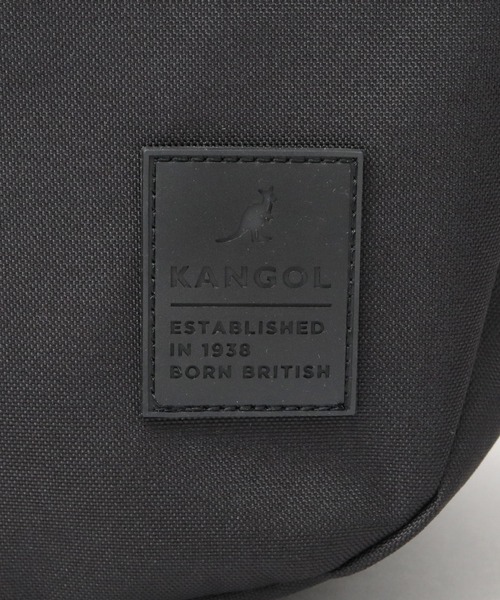 KANGOL(カンゴール)の「ラバータグ ラウンドショルダーバッグ M A4収納対応モデル(ショルダーバッグ・メンズ・ブラック系その他/ブラック・FREE)」の15枚目の写真
