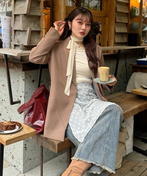 efill（エフィル）の「ウエスト ベルト付き テーラード ジャケット（テーラードジャケット・レディース・ブラウン/ホワイト/ブラック・FREE）」の13枚目の写真