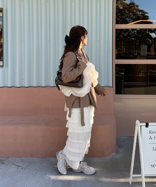 efill（エフィル）の「ウエスト ベルト付き テーラード ジャケット（テーラードジャケット・レディース・ブラウン/ホワイト/ブラック・FREE）」の16枚目の写真