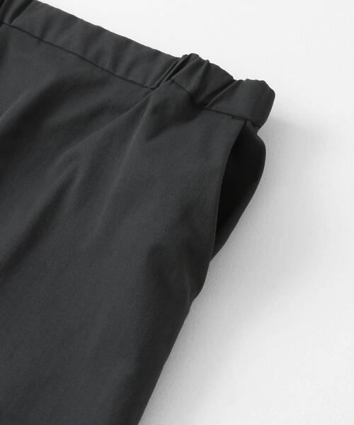 EKAL（エカル）の「『吸水速乾/UVカット』coolmaxカーブラインストレートスカート（スカート・レディース・チャコールグレー/アイボリー・ONE）」の21枚目の写真