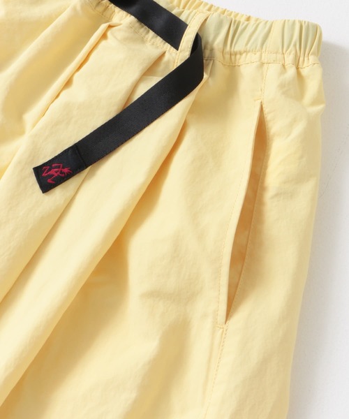 Gramicci（グラミチ）の「『別注』Gramicci　ナイロンロングスカート（スカート・レディース・イエロー/ネイビー/ベージュ系その他/ブラック・ONE）」の12枚目の写真