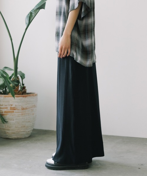 MILLER（ミラー）の「R.P.miller/ミラー Prib Skirt スカート 2026年春夏（スカート・レディース・ストーン/ブラック・FREE）」の8枚目の写真