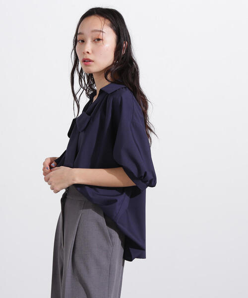 N.(N. Natural Beauty Basic)(エヌエヌナチュラルビューティーベーシック)の「スキッパーリボンタイ半袖ブラウス(シャツ/ブラウス・レディース・ネイビー/イエロー/ブルー・MEDIUM)」の20枚目の写真