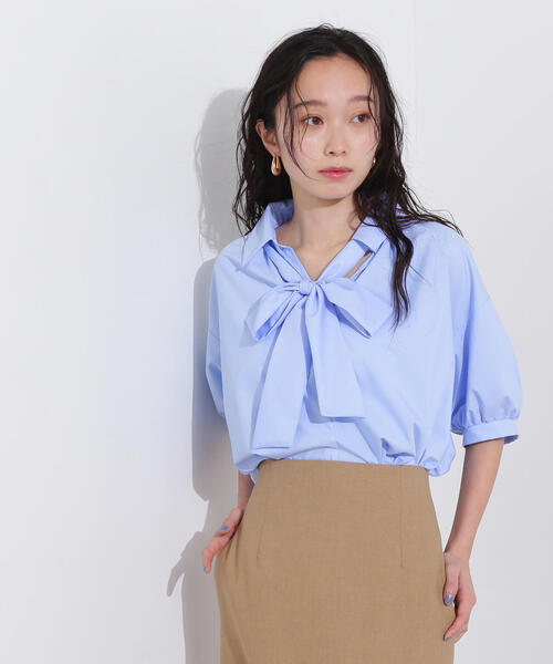 N.(N. Natural Beauty Basic)(エヌエヌナチュラルビューティーベーシック)の「スキッパーリボンタイ半袖ブラウス(シャツ/ブラウス・レディース・ネイビー/イエロー/ブルー・MEDIUM)」の2枚目の写真