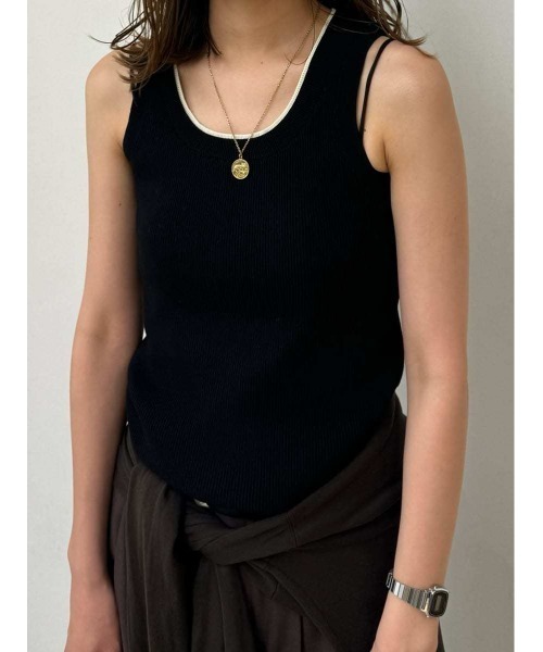 Mila Owen(ミラオーウェン)の「2WAYレイヤードドッキングニットタンク(タンクトップ・レディース・グレー/アイボリー/ブラック/レッド・0/1)」の3枚目の写真