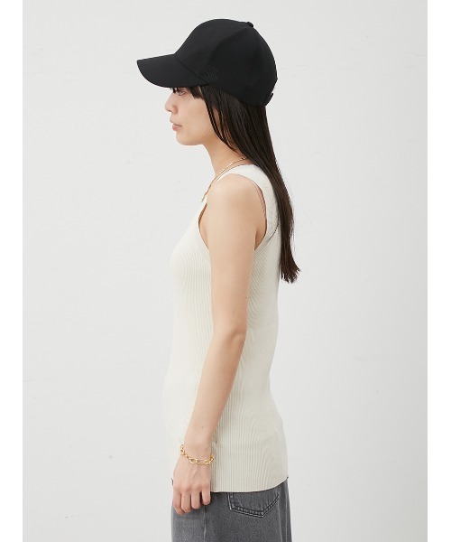 Mila Owen(ミラオーウェン)の「2WAYレイヤードドッキングニットタンク(タンクトップ・レディース・グレー/アイボリー/ブラック/レッド・0/1)」の7枚目の写真