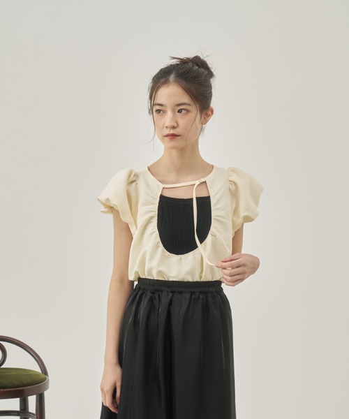 moi tytto(モイテュット)の「リバーシブルパフデザインブラウス(シャツ/ブラウス・レディース・ベージュ/オレンジ/ナチュラル・FREE)」の13枚目の写真