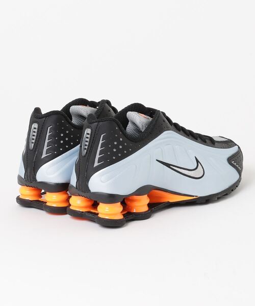 [Nike] ナイキ SHOX R4 W AR3565-401 女性人気 ★追跡あり NIKE WMNS SHOX R4 AR3565-006（スニーカー）｜NIKE（ナイキ）の