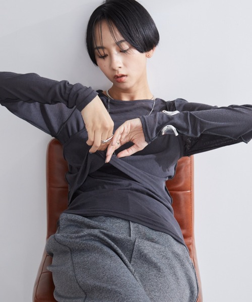Aunt Marie's(アントマリーズ)の「キャミレイヤードシアートップス/カットソー(Tシャツ/カットソー・レディース・チャコールグレー/ブルー/アイボリー・FREE)」の12枚目の写真
