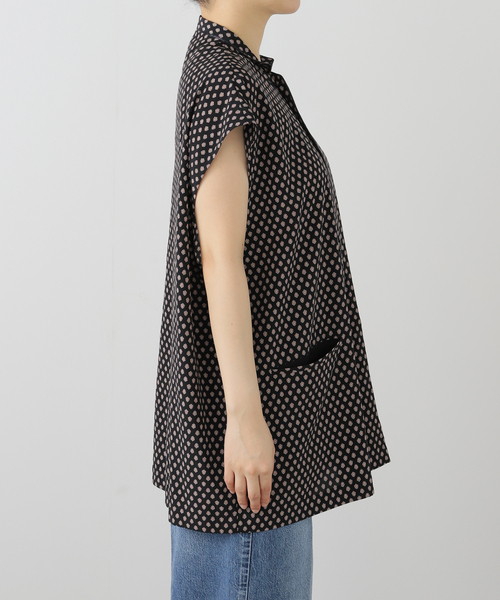 JOURNAL STANDARD LUXE（ジャーナルスタンダード　ラックス）の「コモンプリント ガウンベスト（ブルゾン・レディース・ホワイト/ブラック・FREE）」の15枚目の写真