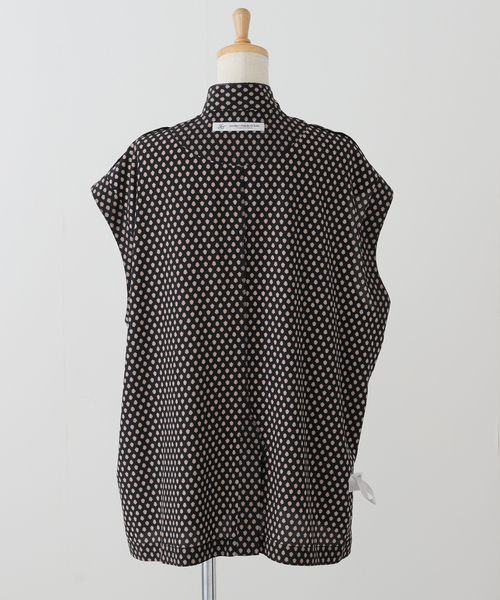 JOURNAL STANDARD LUXE（ジャーナルスタンダード　ラックス）の「コモンプリント ガウンベスト（ブルゾン・レディース・ホワイト/ブラック・FREE）」の21枚目の写真