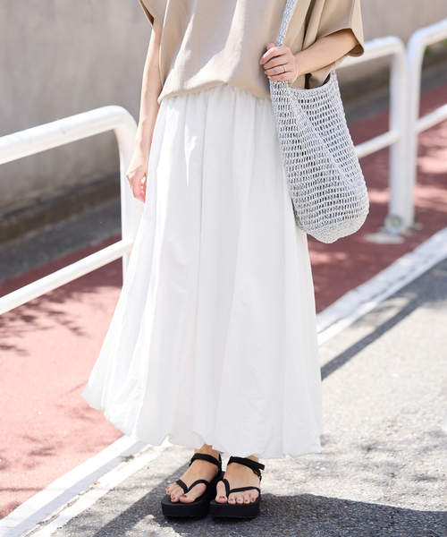 SLOBE IENA(スローブイエナ)の「《WEB限定/追加2》バルーンイージースカート(スカート・レディース・ネイビー/ホワイト・FREE)」の6枚目の写真