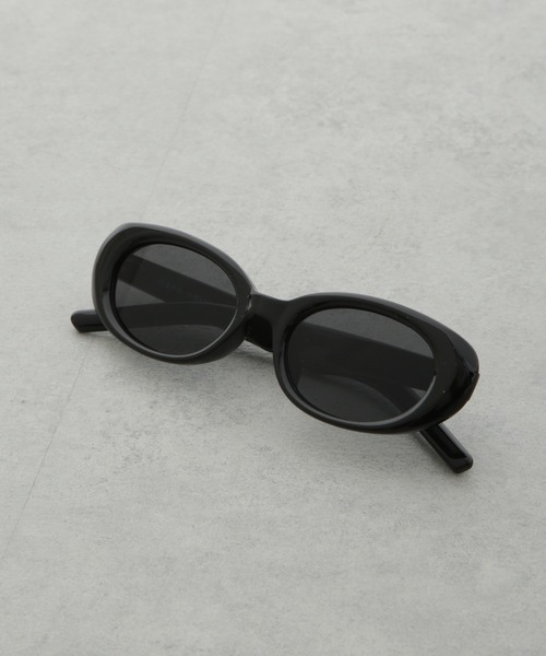 NANO universe（ナノユニバース）の「オーバル型サングラス（サングラス・レディース・ブラック/ブラウン・FREE）」の4枚目の写真