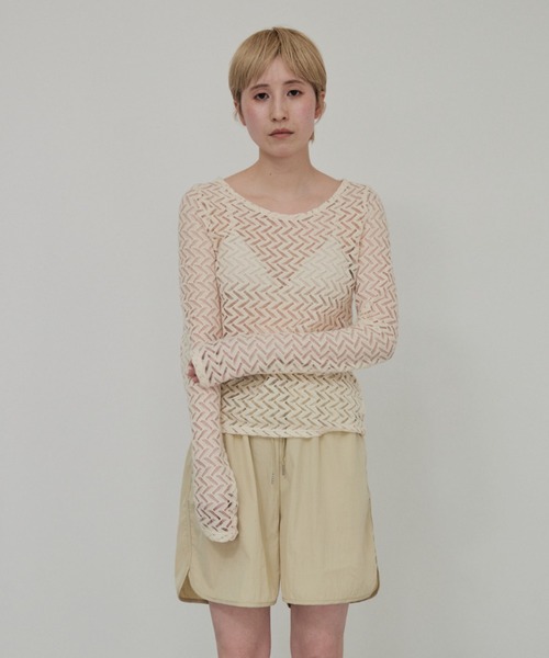 lit（リット）の「Lace Jacquard Tops（シャツ/ブラウス・レディース・ブラック/アイボリー・FREE）」の3枚目の写真