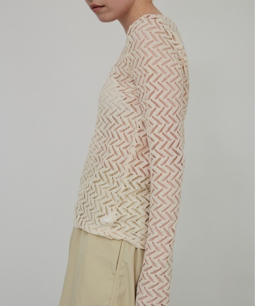 lit（リット）の「Lace Jacquard Tops（シャツ/ブラウス・レディース・ブラック/アイボリー・FREE）」の4枚目の写真