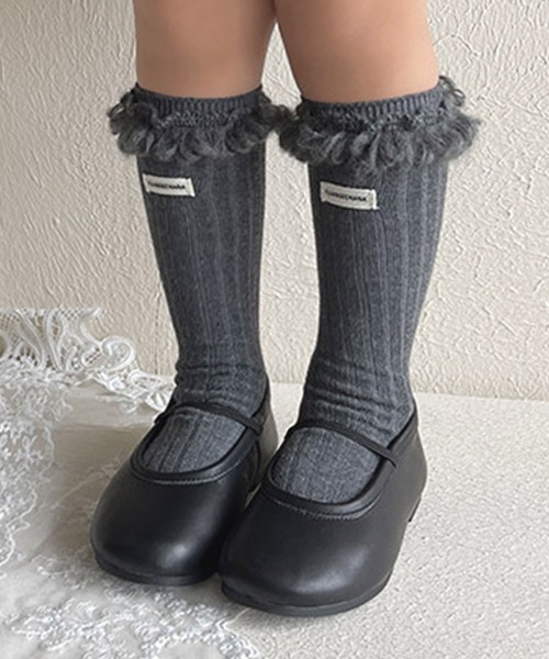 aimoha（アイモハ）の「【aimoha-KIDS-】フリンジリブソックス（ソックス/靴下・キッズ・ブラウン/ブラック/ベージュ/ライトグレー/ホワイト/モカ/ダークグレー/バーガンディー・FREE）」の5枚目の写真