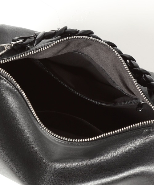 LEPSIM（レプシィム）の「フェイクレザーシリンダーバッグ　451459（ショルダーバッグ・レディース・ブラック/サックスブルー/アイボリー・ONE SIZE）」の19枚目の写真