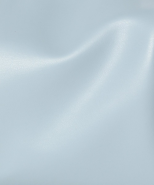 LEPSIM（レプシィム）の「フェイクレザーシリンダーバッグ　451459（ショルダーバッグ・レディース・ブラック/サックスブルー/アイボリー・ONE SIZE）」の22枚目の写真