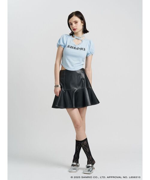 jouetie（ジュエティ）の「【メロクロコラボ】KUROMIフリルチョーカーリボントップス（Tシャツ/カットソー・レディース・ブラック/ブルー・MEDIUM）」の6枚目の写真