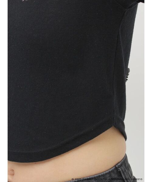 jouetie（ジュエティ）の「【メロクロコラボ】KUROMIフリルチョーカーリボントップス（Tシャツ/カットソー・レディース・ブラック/ブルー・MEDIUM）」の13枚目の写真