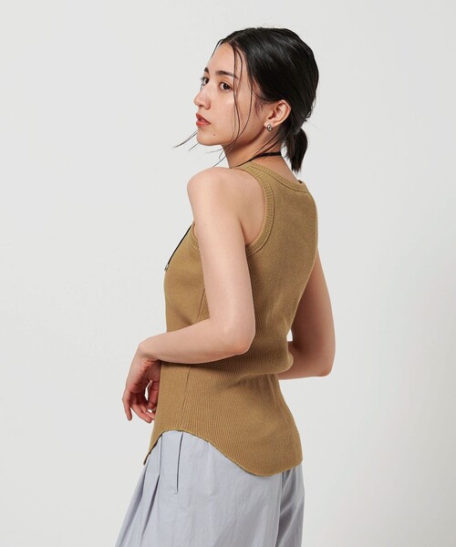 BEAUTY&YOUTH UNITED ARROWS（ビューティーアンドユースユナイテッドアローズ）の「リブ アメリカンスリーブ タンクトップ（タンクトップ・レディース・オフホワイト/ダークグレー/ベージュ・FREE）」の5枚目の写真