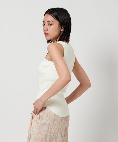 BEAUTY&YOUTH UNITED ARROWS（ビューティーアンドユースユナイテッドアローズ）の「リブ アメリカンスリーブ タンクトップ（タンクトップ・レディース・オフホワイト/ダークグレー/ベージュ・FREE）」の9枚目の写真
