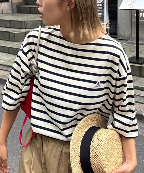 GEVACO（ゲバコ）の「【GEVACO】ボートネック半袖ボーダーTEE（Tシャツ/カットソー・レディース・アイボリー/ブラック/ネイビー・MEDIUM/LARGE）」の2枚目の写真