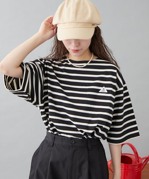 GEVACO（ゲバコ）の「【GEVACO】ボートネック半袖ボーダーTEE（Tシャツ/カットソー・レディース・アイボリー/ブラック/ネイビー・MEDIUM/LARGE）」の3枚目の写真