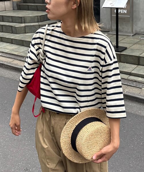 GEVACO（ゲバコ）の「【GEVACO】ボートネック半袖ボーダーTEE（Tシャツ/カットソー・レディース・アイボリー/ブラック/ネイビー・MEDIUM/LARGE）」の4枚目の写真