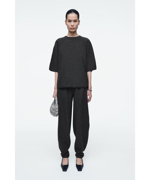 キルトマイクロミニバッグ（ハンドバッグ）｜COS（コス）の