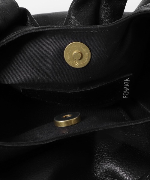 POMTATA(ポンタタ)の「『別注』POMTATA×DOORS CANDY TOTE M(ハンドバッグ・レディース・ボルドー/ベージュ系その他/ブラック・MEDIUM)」の11枚目の写真