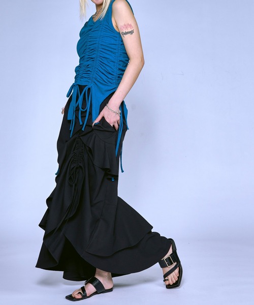 スカート waltz Ezick（エジック）の「Asymmetry Waltz ドロストフレアスカート