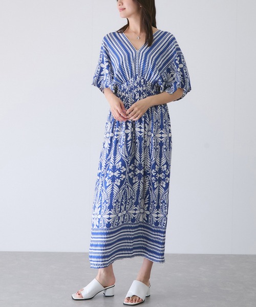 Jayro（ジャイロ）の「プリントロングワンピース（ワンピース・レディース・ブルー系その他/ブラック系その他/ブルー系その他2/ブルー/ブラック系その他2・FREE）」の3枚目の写真