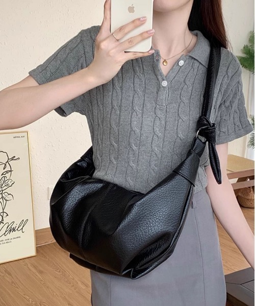 FREE STYLISTS(フリー スタイリスト)の「Y2K 大容量 ワンハンドル ギャザーショルダーバッグ ワンショルダークロワッサン(ショルダーバッグ・レディース・ブラウン/ブラック・FREE)」の15枚目の写真