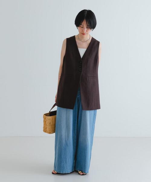 URBAN RESEARCH(アーバンリサーチ)の「コットンリネンノーカラージレ(ベスト・レディース・ブラウン/オフホワイト・FREE)」の11枚目の写真