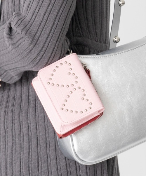 Casselini（キャセリーニ）の「Casselini(キャセリーニ)ハートスタッズマルチケース（コインケース・レディース・ピンク/ブラック/ブルー・FREE）」の4枚目の写真