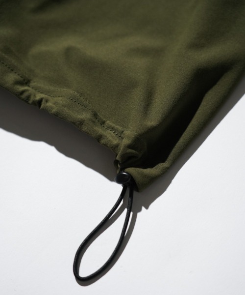 SUNNY  SPORTS（サニースポーツ）の「SUNNY SPORTS / サニースポーツ DRAWSTRING BIGGEST CREW TEE Primeflex ドローストリングTシャツ（Tシャツ/カットソー・メンズ・ホワイト/ブラウン/ブラック/オリーブ・LARGE/MEDIUM）」の18枚目の写真